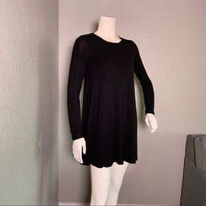 Forever 21 Black Swing Tunic Top S